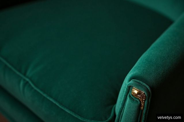 Redefining Elegance: The Evolution of Velvetys.com's Design Aesthetic